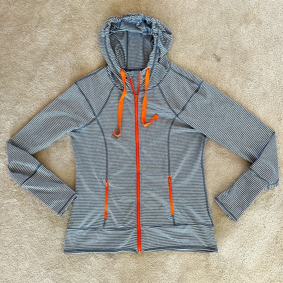 90° Degree by Reflex hoody - Picture 1 of 5
